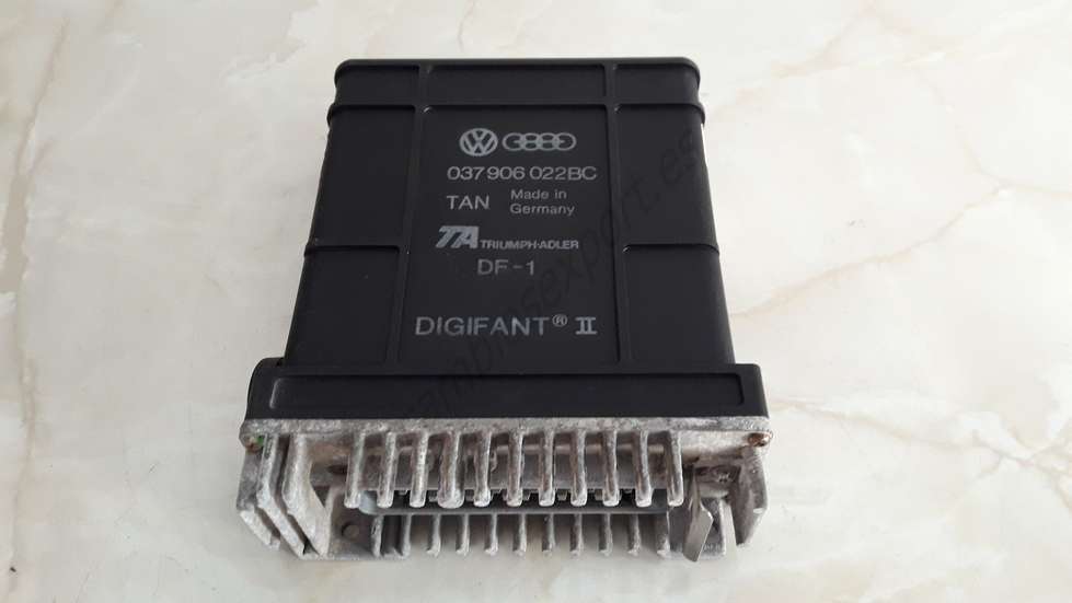 Motorsteuergerät Centralita VW Audi 037906022BC 037 906 022 BC - foto 1