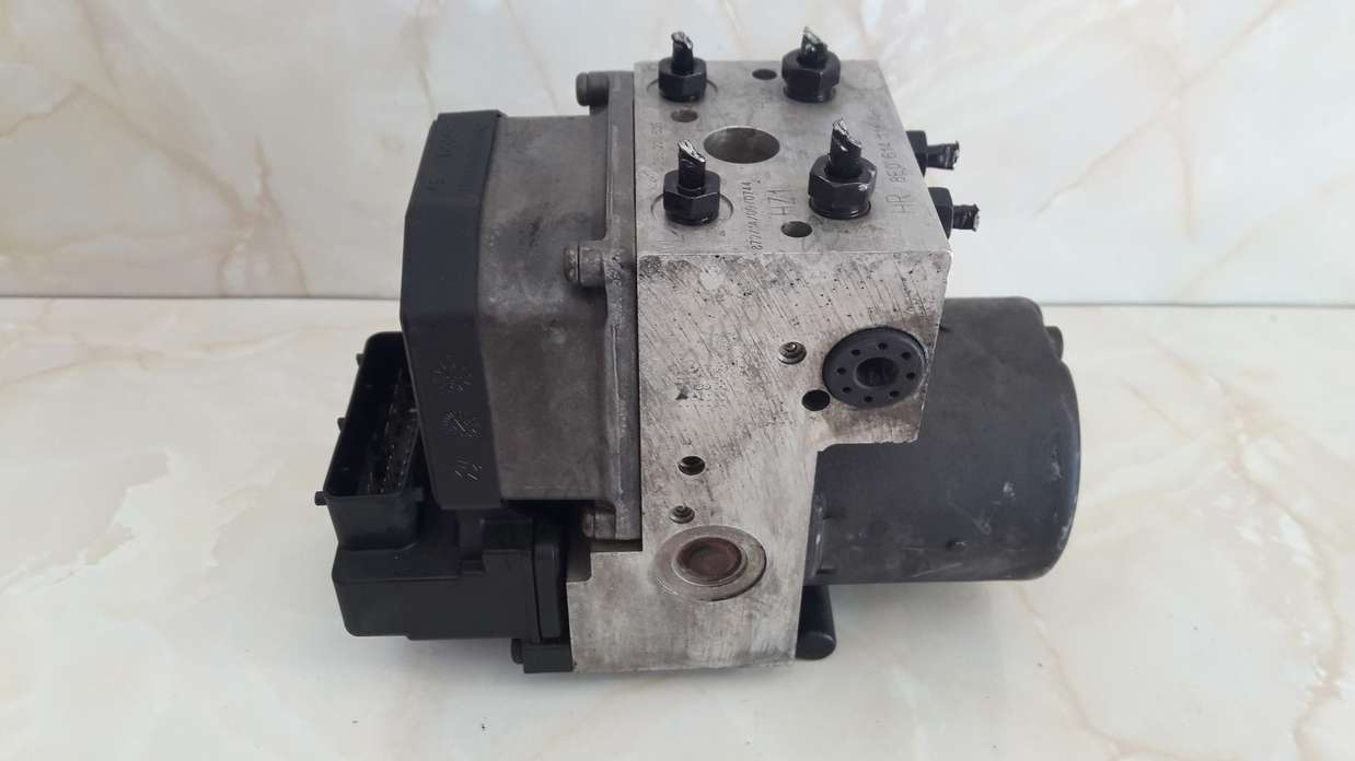 ABS Audi A4 S4 A6 S6 A8 S8 VW Volkswagen Passat 3b 8E0614111A 8E0 614 111 A 8EO614111A BOSCH 0265220408 0273004284 - foto 1