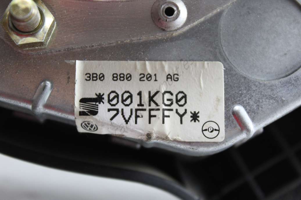 Airbag de volante Volkswagen Golf 3B0880201AG 3B0 880 201 AG - foto 2