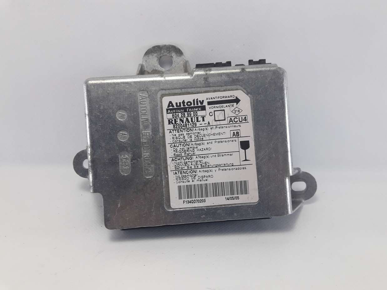 Centralita Airbag Renault Megane 8200411006 AUTOLIV 604289900 604 28 99 00 ACU4 AB - foto 1