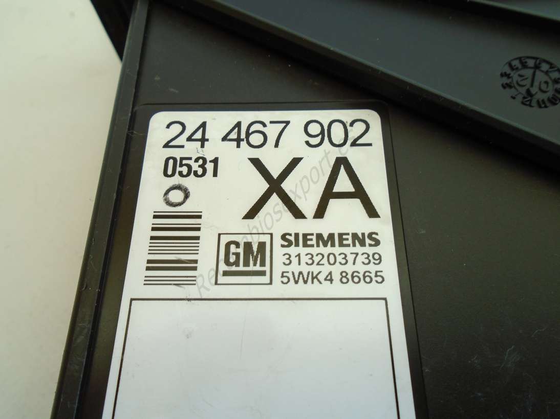 Centralita Confort Opel Corsa 24467902XA 24 467 902 XA GM - foto 2