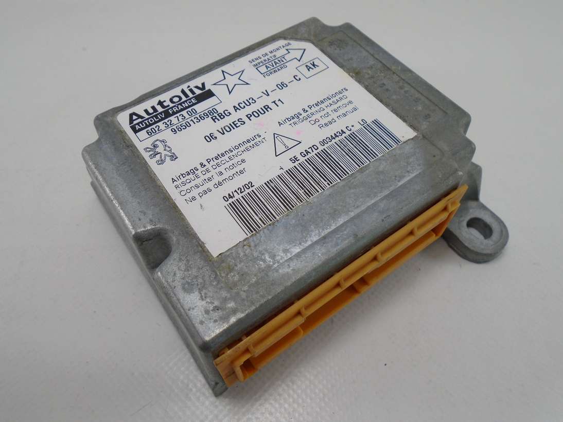 Centralita airbag Peugeot 206 9650136980 Autoliv 602327300 602 32 73 00 - foto 1