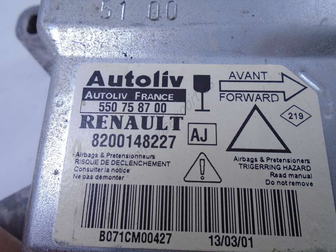 Centralita de airbag Renault Laguna AJ 8200148227 Autoliv 550758700 550 75 87 00 - foto 2