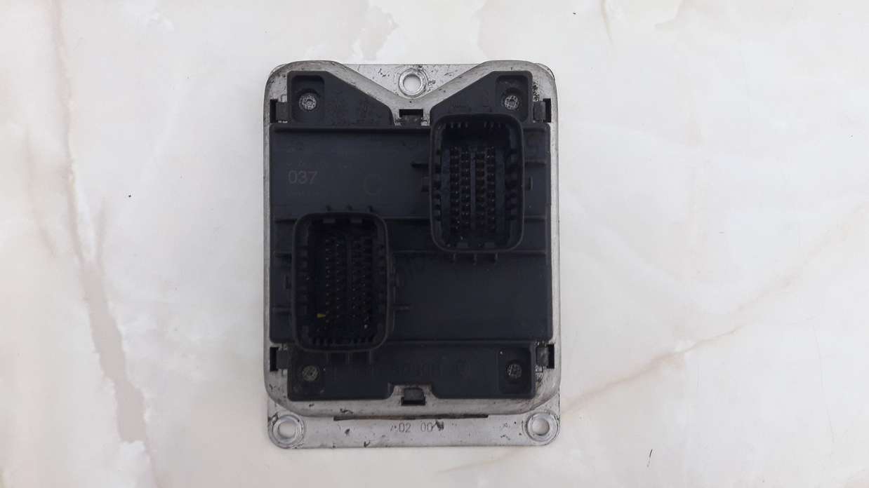 Centralita de motor Alfa Romeo 146 00467766410 C BOSCH 0261204944 0 261 204 944 - foto 1