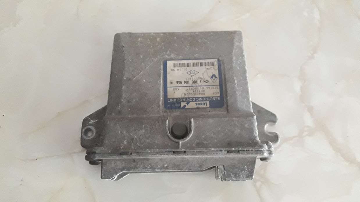 Centralita de motor Renault Kangoo HOM7700104956 HOM 7 700 104 956 7700104956 7700111206 DCN LUCAS R04080012H - foto 1