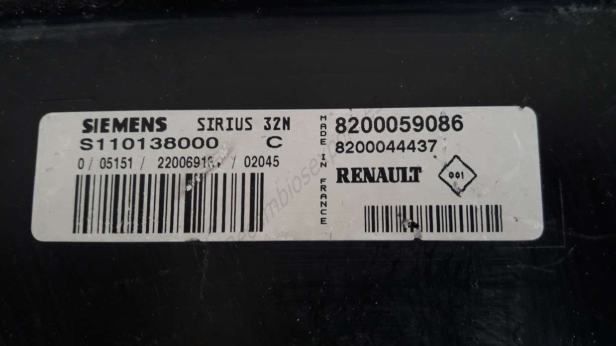 Centralita de motor Renault Megane 8200059086 8200044437 SIEMENS S110138000C S110138000 C - foto 2