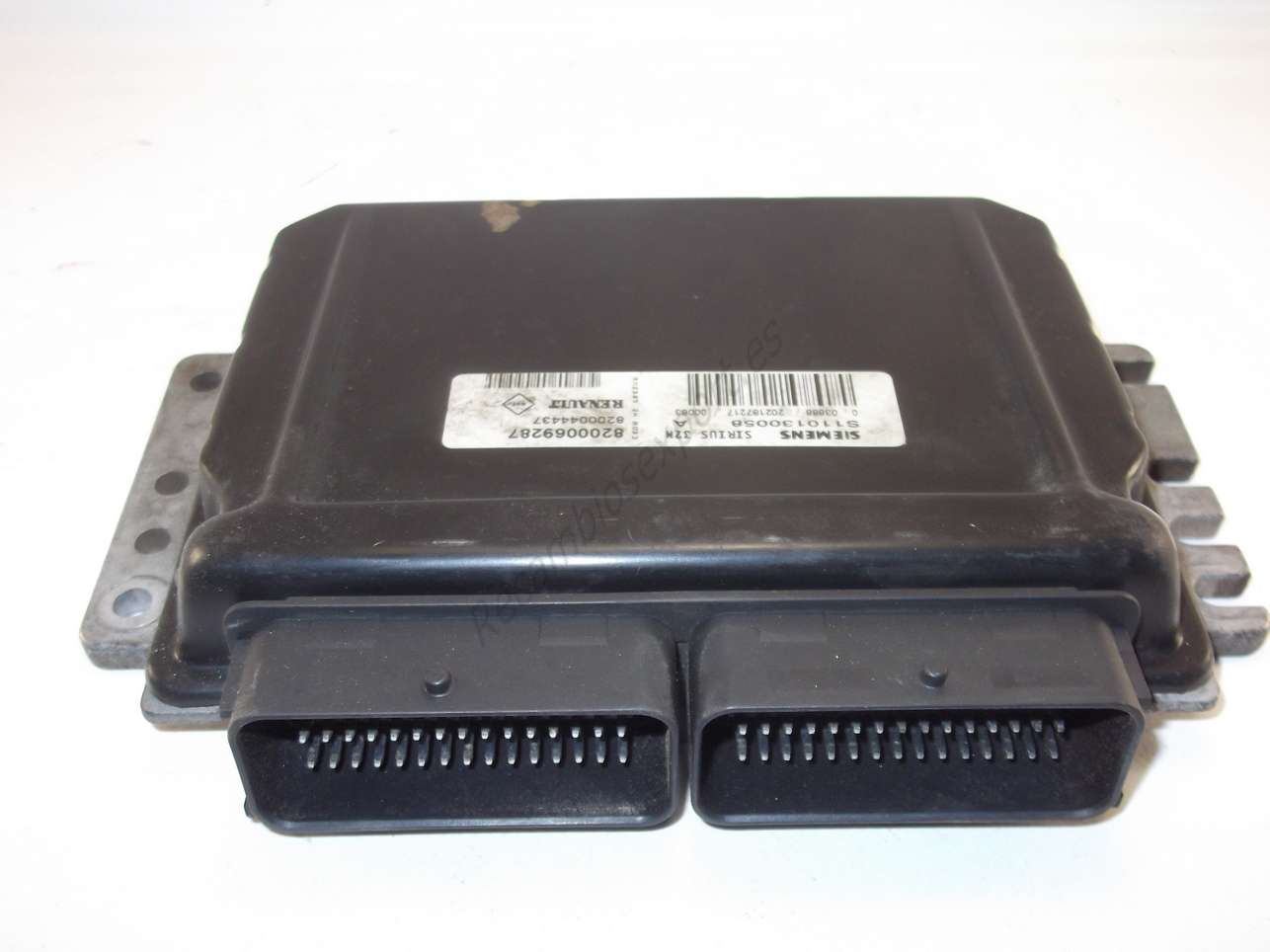 Centralita de motor Renault Megane 8200069287 8200044437 SIEMENS S110130058 A S110130058A - foto 1