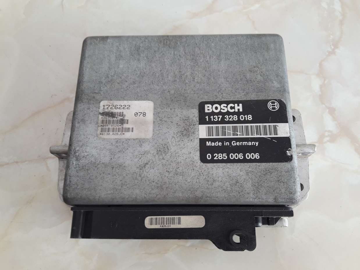 Centralita del motor BMW E32 E34 1137328018 1726222 0285006006 0 285 006 006 - foto 1