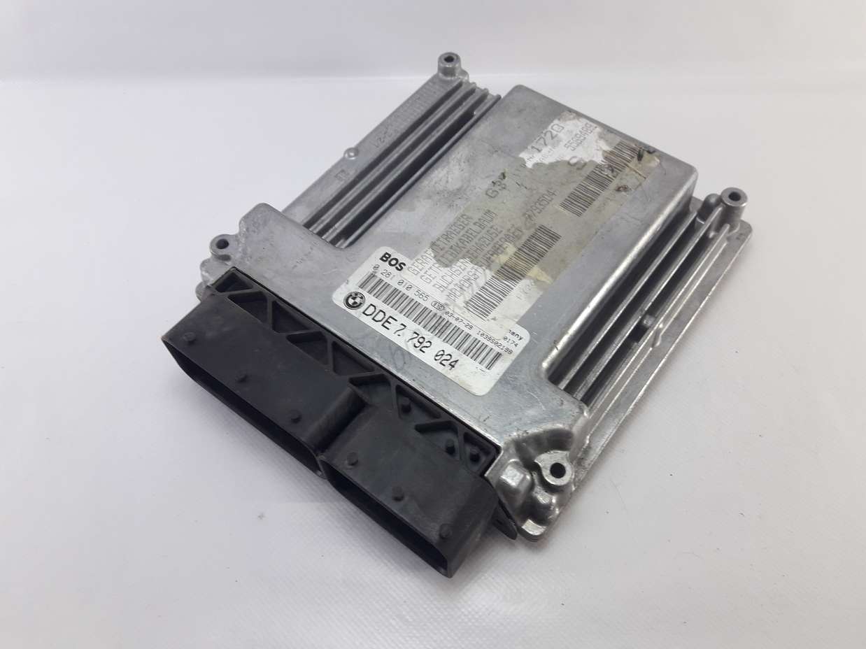 Centralita del motor BMW E46 DDE7792024 7792024 DDE 7. 792 024 Bosch 0281010565 - foto 1