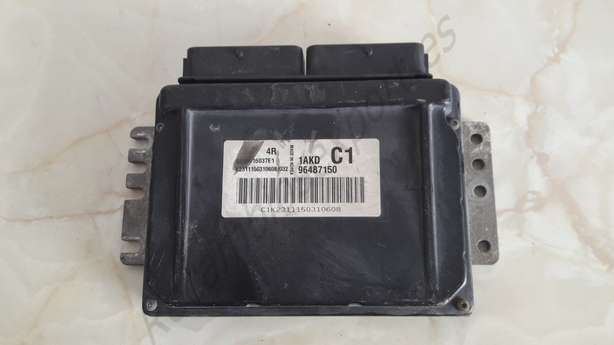 Centralita del motor Chevrolet Daewoo Rezzo 96487150 S010016037E1 1AKD - foto 1