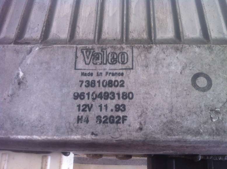 Centralita del motor Citroen Xantia VALEO 73810802 9610493180 - foto 2