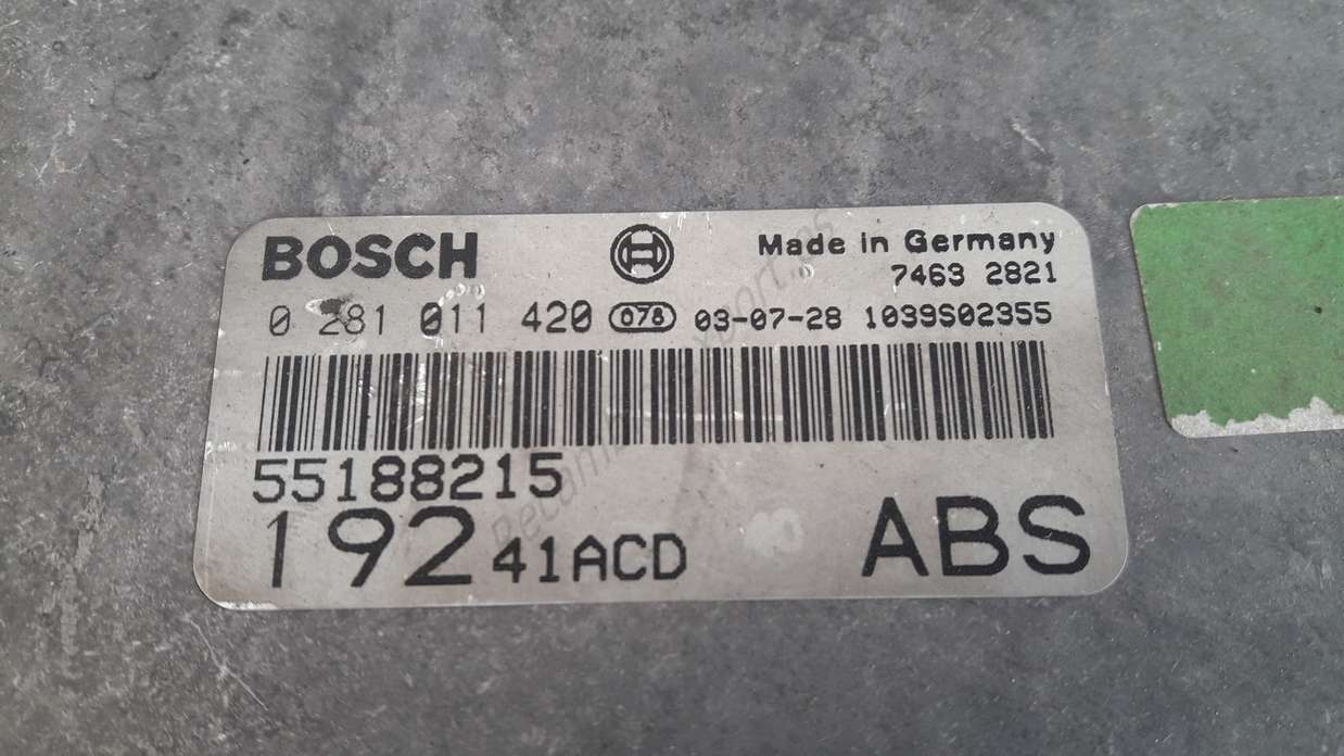 Centralita del motor Fiat Stylo BOSCH 0281011420 0 281 011 420 55188215 19241ACD - foto 2