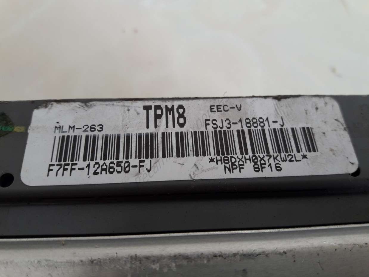 Centralita del motor Ford Mazda F7FF12A650FJ F7FF-12A650-FJ TPM8 FSJ3-18881-J - foto 2
