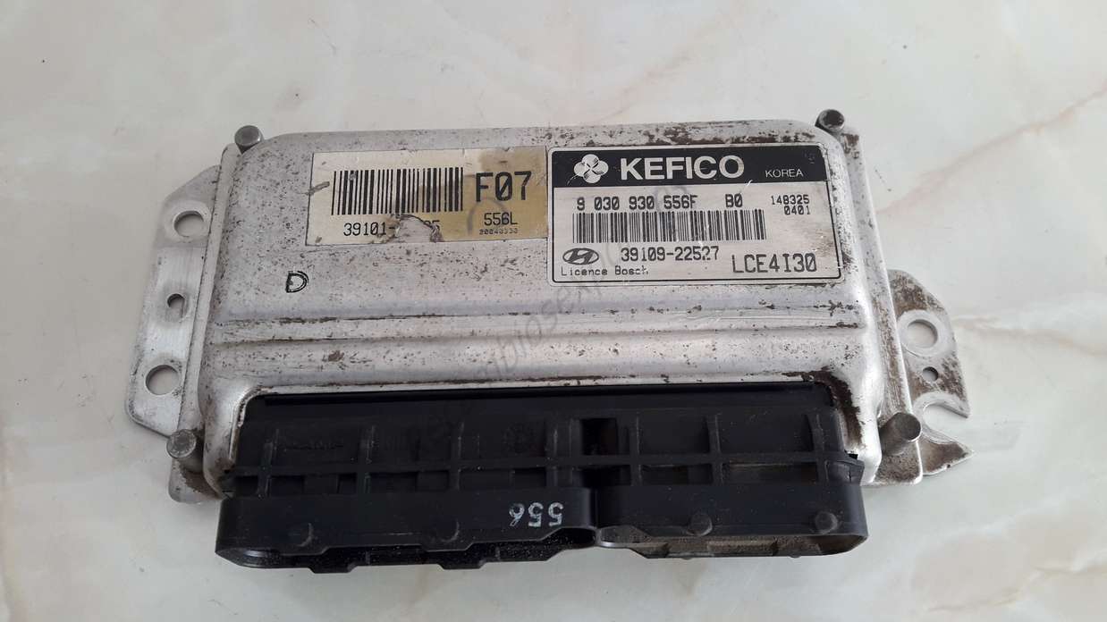 Centralita del motor Hyundai Kia 3910922527 39109-22527 9030930556F LCE4I30 - foto 1