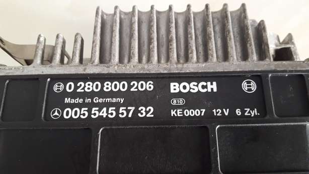Centralita del motor Mercedes Benz W124 0055455732 005 545 57 32 BOSCH 0280800206 0 280 800 206 - foto 2