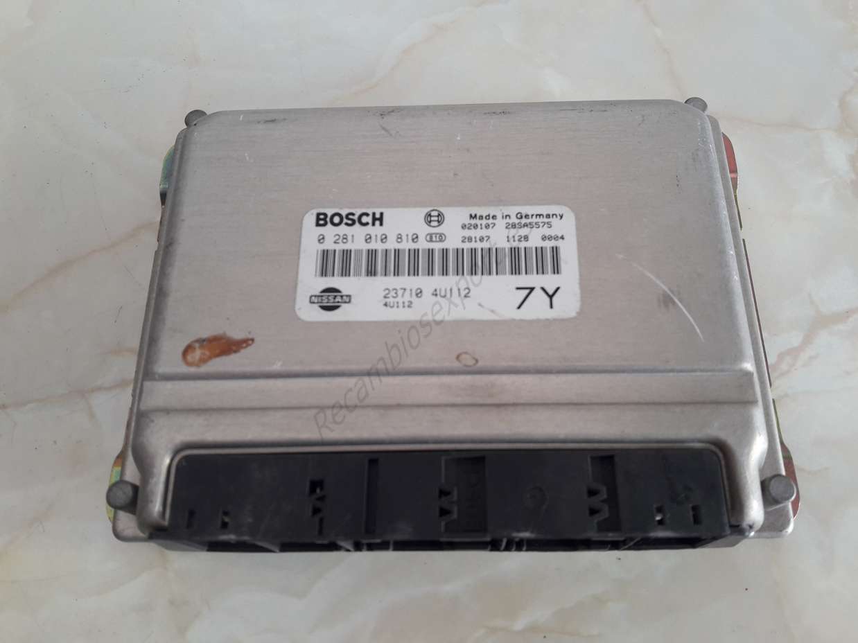 Centralita del motor Nissan Almera Tino 237104U112 7Y BOSCH 0281010810 0 281 010 810 - foto 1