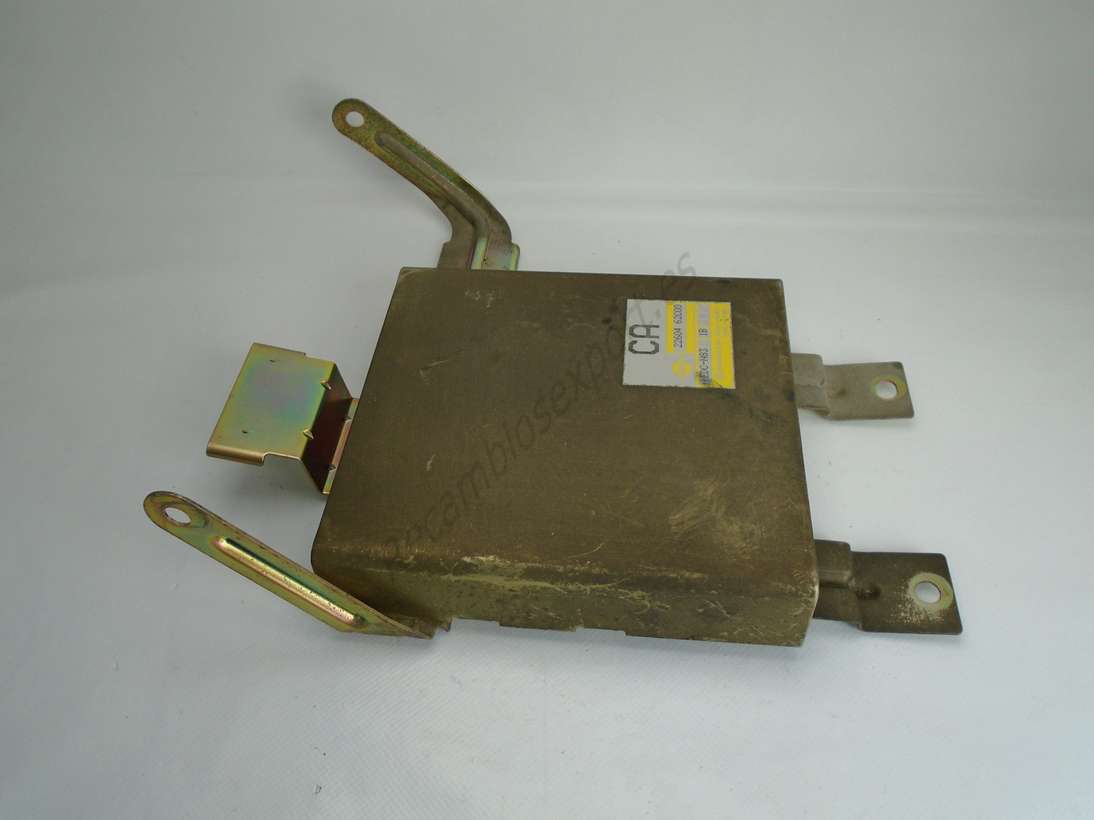 Centralita del motor Nissan EDC-N83 2260462C00 22604 62C00 CA - foto 1