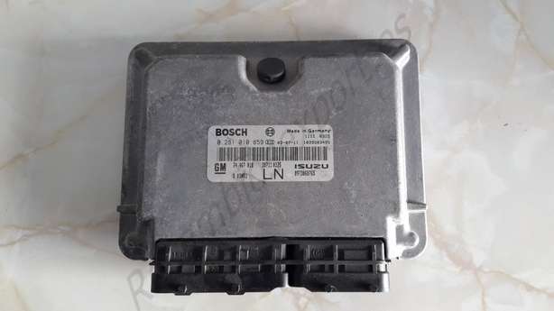 Centralita del motor Opel Astra G BOSCH 0281010859 0 281 010 859 GM 24467018 24 467 018 ISUZU 8973068765 - foto 1