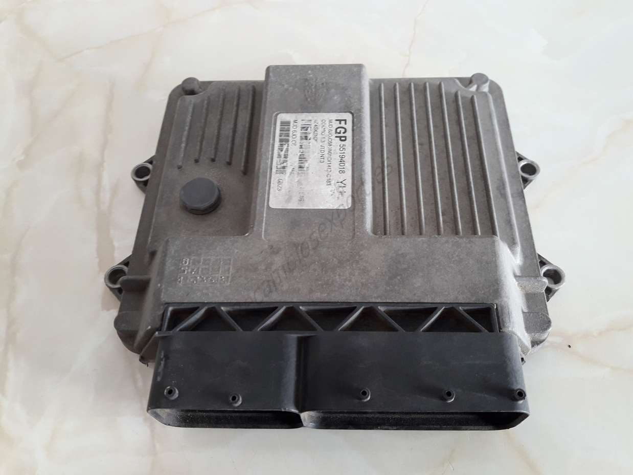 Centralita del motor Opel Corsa Combo 55194018 YU MJD6JO.C6 55194018YU - foto 1