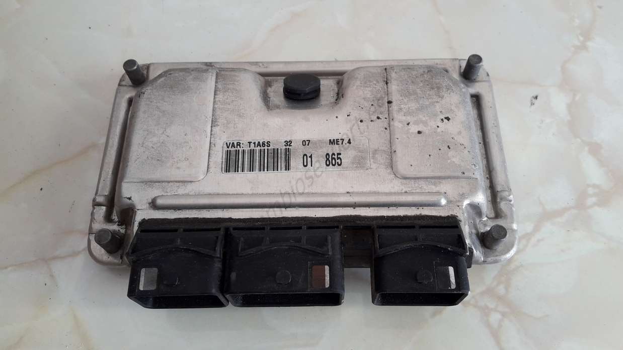 Centralita del motor Peugeot 206 9648482980 96 484 829 80 9643218980 1039S01105 BOSCH 0261208101 0 261 208 101 - foto 1