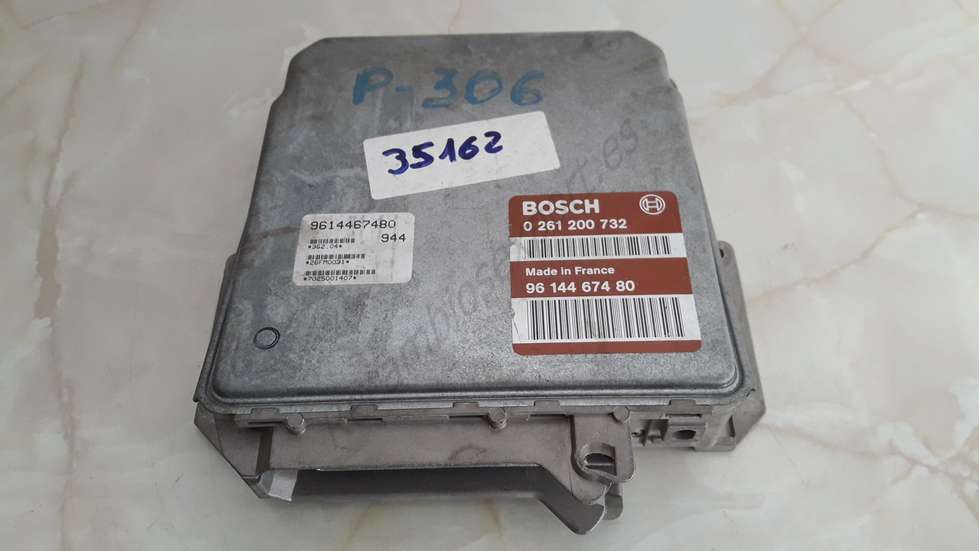 Centralita del motor Peugeot Citroen 9614467480 96 144 674 80 BOSCH 0261200732 0 261 200 732 - foto 1