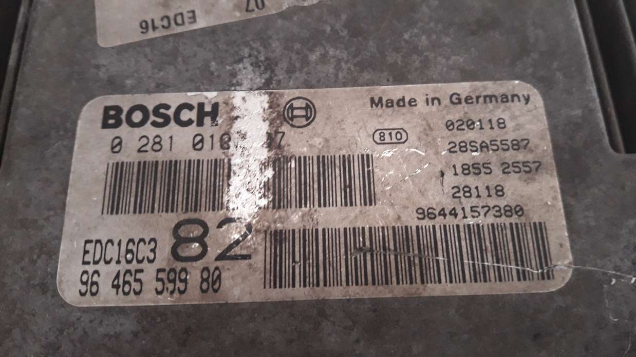 Centralita del motor Peugeot Citroen 9646559980 96 465 599 80 BOSCH 0281010707 - foto 2