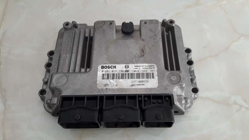 Centralita del motor Renault Megane 0281015798 0 281 015 798 237100055R 237100870R - foto 1