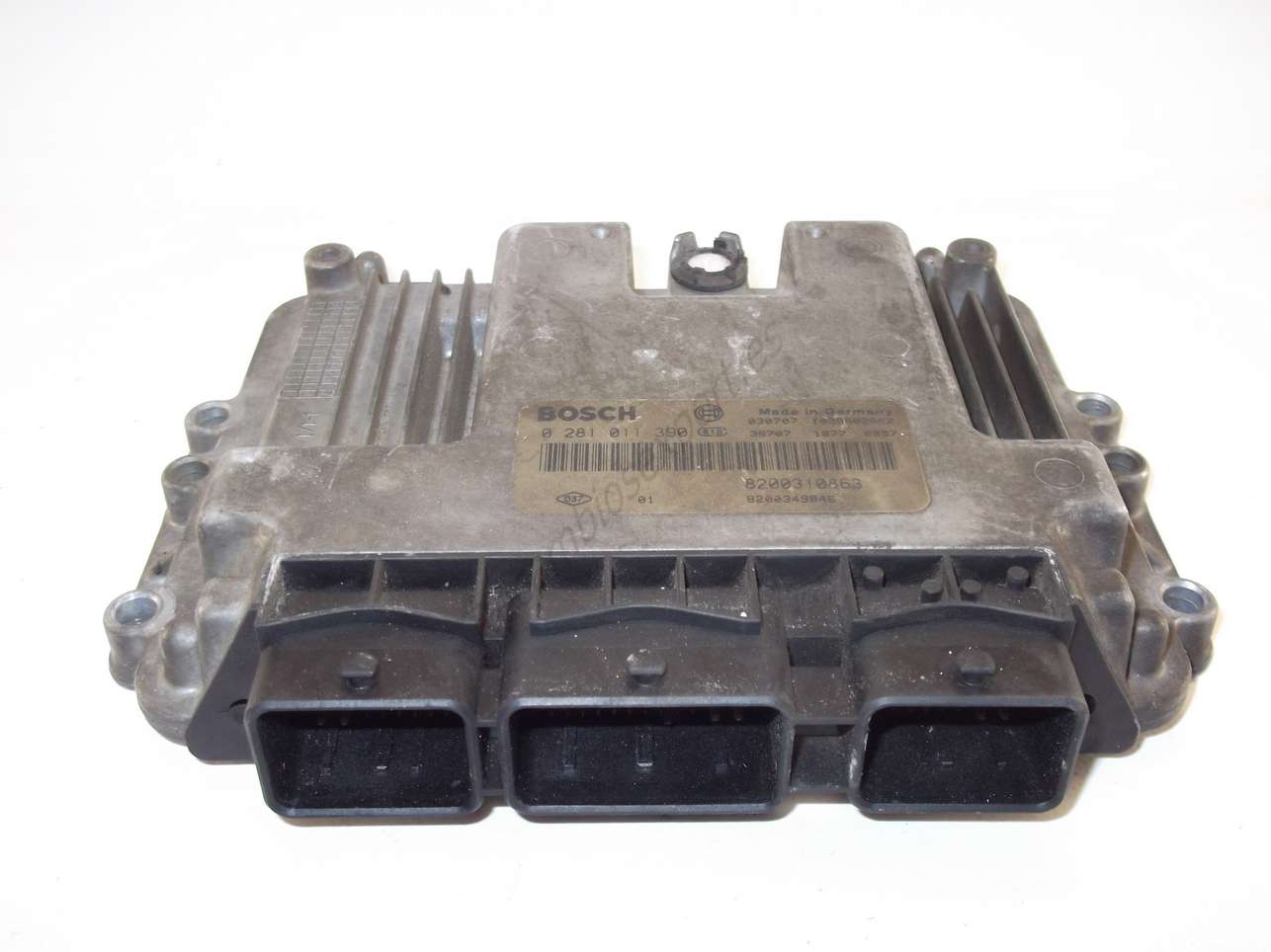Centralita del motor Renault Megane Scenic 8200310863 8200349846 1039S02682 BOSCH 0 281 011 390 0281011390 - foto 1