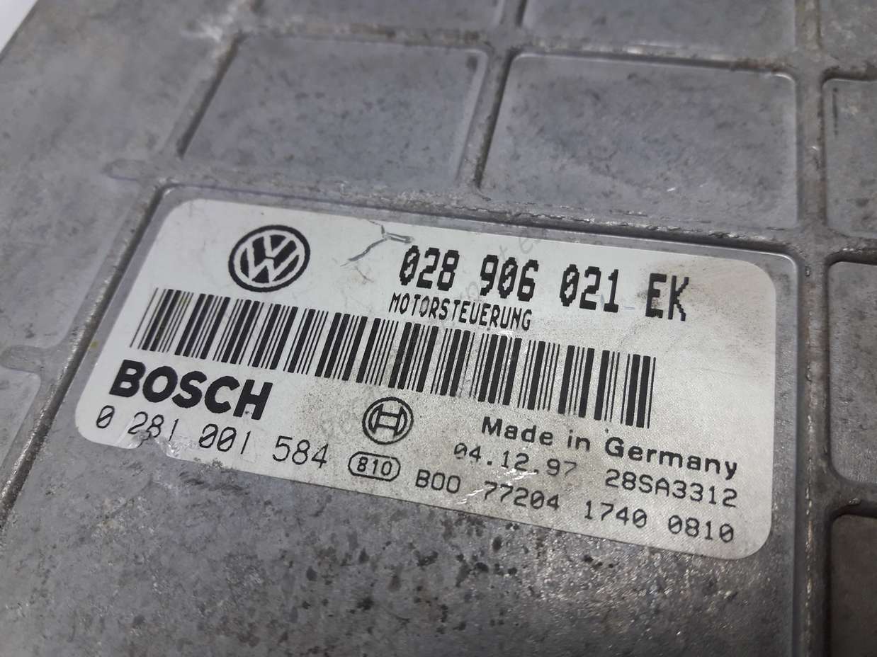 Centralita del motor SEAT IBIZA 0 281 001 584 0281001584 28SA3312 028 906 021 EK 028906021EK - foto 2