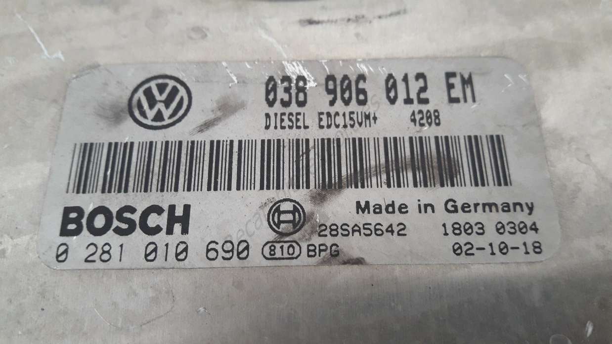 Centralita del motor Seat Cordoba Ibiza 038906012EM 038 906012 EM BOSCH 0281010690 0 281 010 690 - foto 2