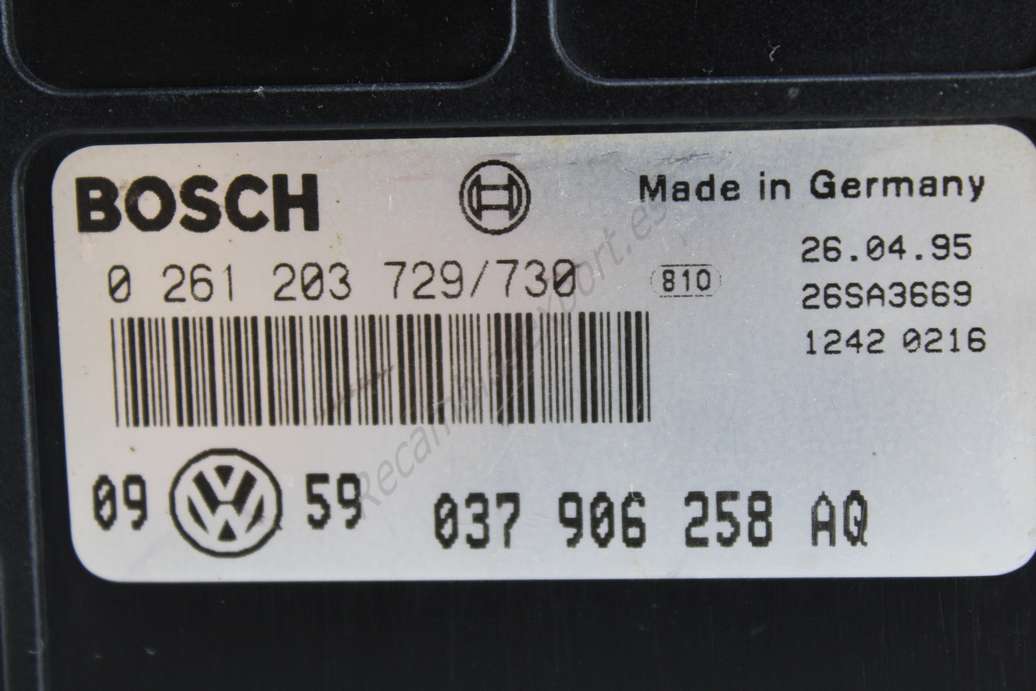 Centralita del motor VW Volkswagen Golf 037906258AQ 037 906 258 AQ Bosch 0261203729730 0 261 203 729730 - foto 2
