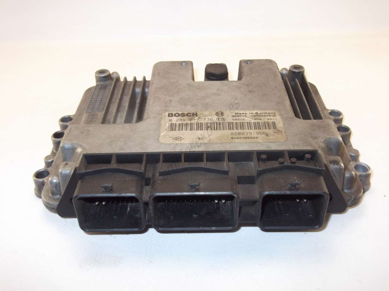 Centralita motor Renault Scenic Megane Laguna 8200391966 8200386508 BOSCH 0281011776 0 281 011 776 - foto 1