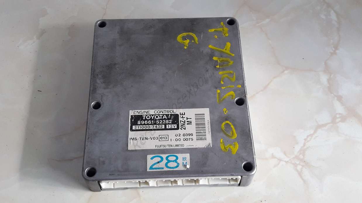 Centralita motor Toyota Yaris Verso Denso 8966152282 2110007432 89661 52282 - foto 1