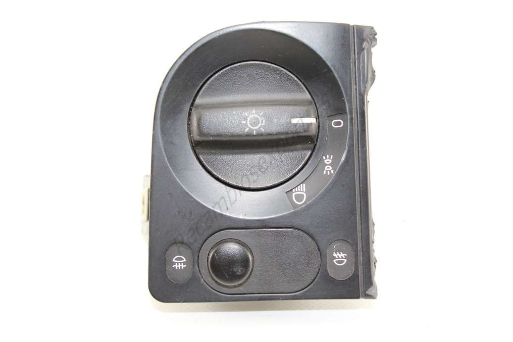 Conmutador de luzes BMW E36 613113870519 61.31-1 387 051.9 - foto 1