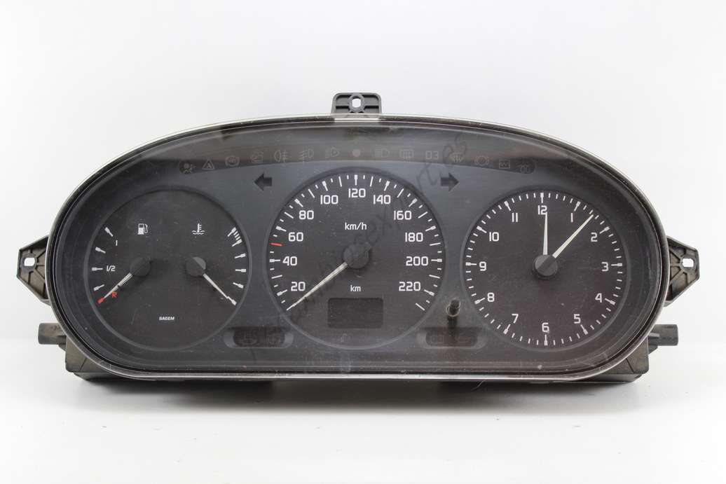 Cuadro de instrumentos Renault Megane 7700847780F 7700847780 F - foto 1