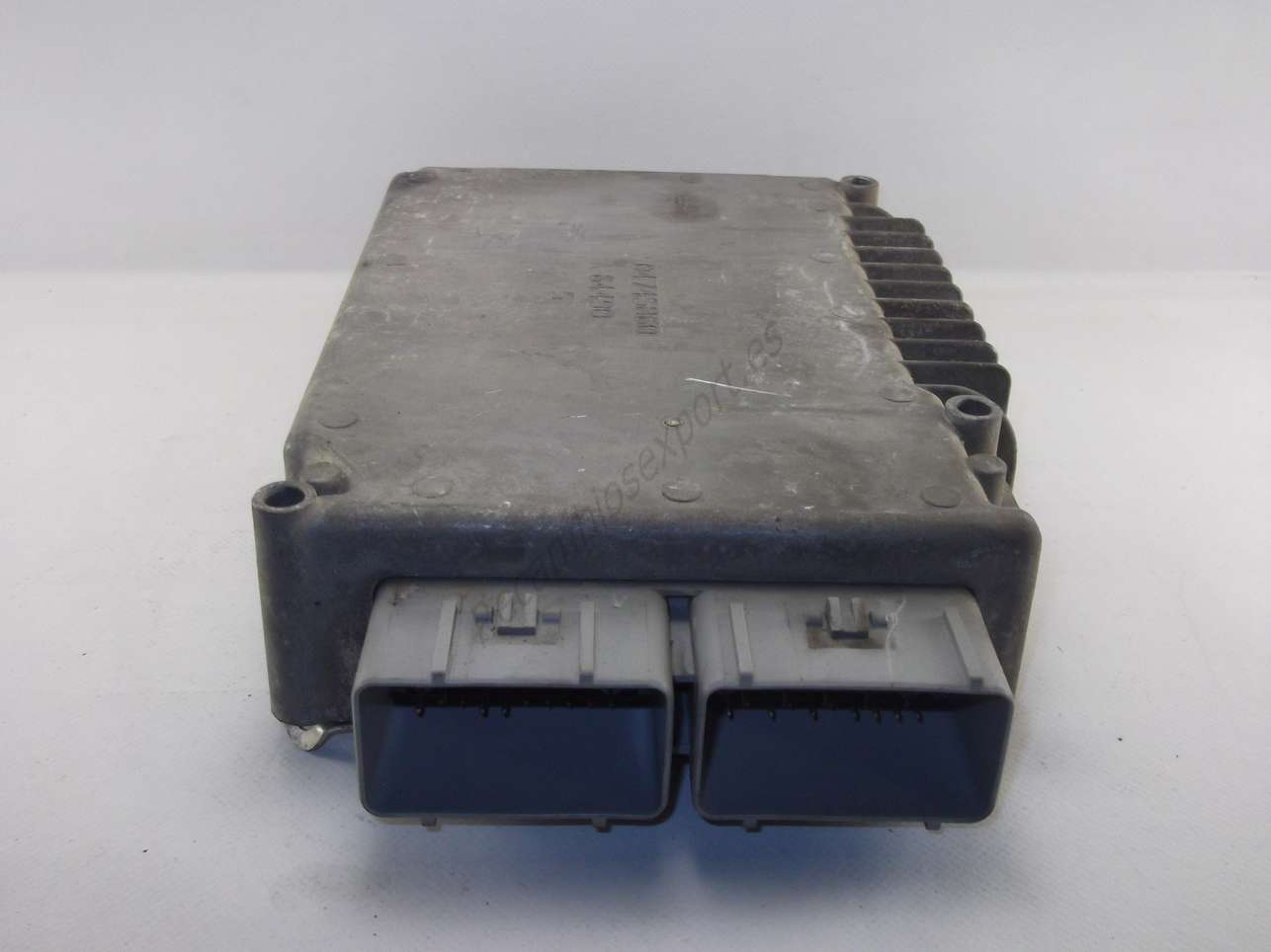 Centralita del motor Chrysler Voyager 04745860 64490 - foto 1