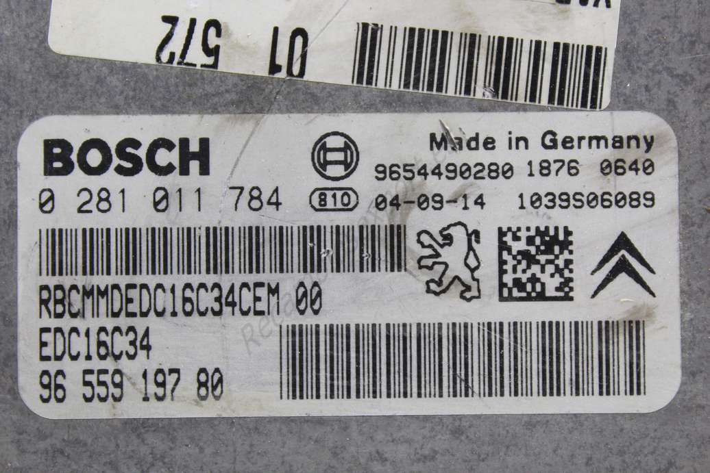 ECU Centralita del motor Peugeot BOSCH 0281011784 0 281 011 784 Grupo PSA 9655919780 96 559 197 80 EDC16C34 - foto 2