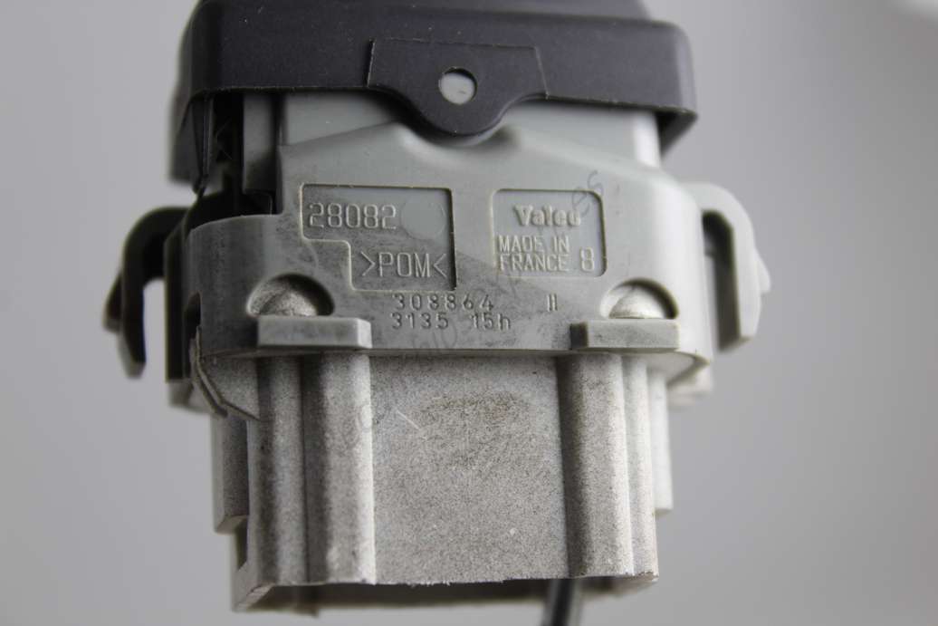 Interruptor cerradura de elevalunas Renault Megane Scenic 28082 308864 313515H 3135 15H Valeo - foto 2