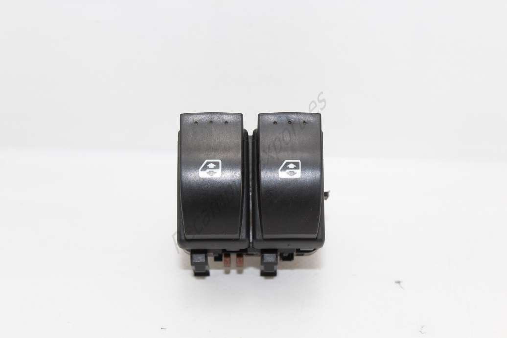 Interruptor de elevalunas Renault Megane Scenic 3150503142 315050 3142 - foto 1