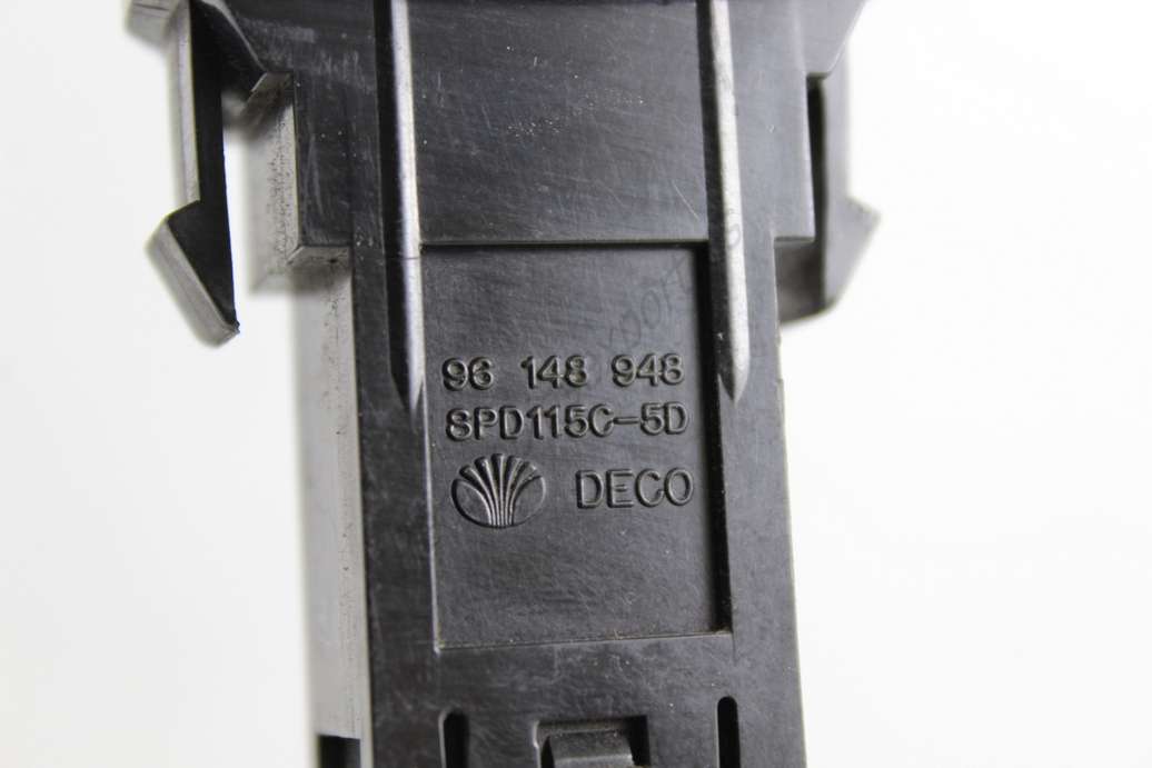 Interruptor de puerta trasera Daewoo Nexia Espero 96148948 96 148 948 Deco SPD115C5D SPD115C-5D - foto 2