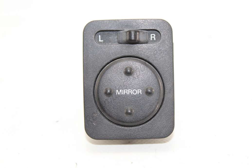 Interruptor de retrovisores Hyundai Lantra 9353028000 93530-28000 - foto 1