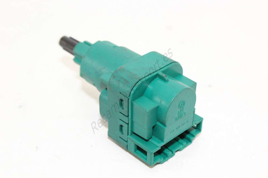 Interruptor luz de freno VW Volkswagen Passat Golf Bora 1C0945511A 1C0 945 511 A - foto 1