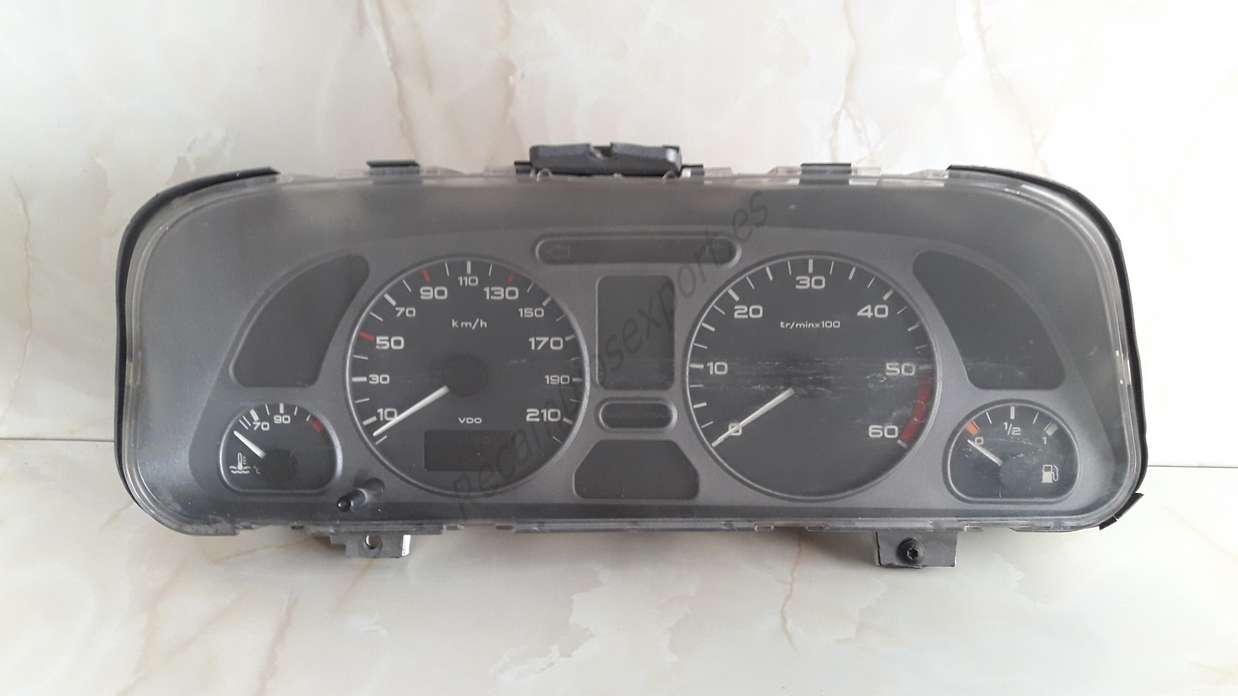 Kombiinstrument Tacho Peugeot 306 9642489780 96 424 897 80 VDO 110008808174 - foto 1