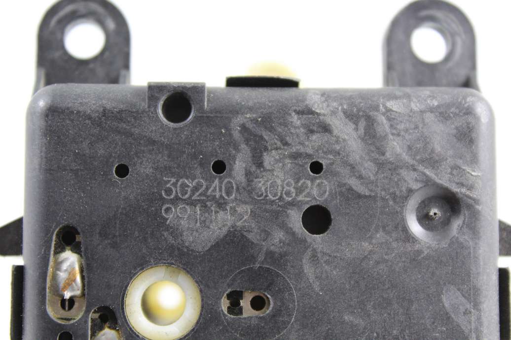 Motor de actuator Nissan Almera 3024030820 30240 30820 - foto 2