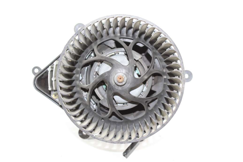 Motor de calefaccion Peugeot 106 406 C22828229X C 22 828 229 X 650594R 650 594 R Valeo - foto 4