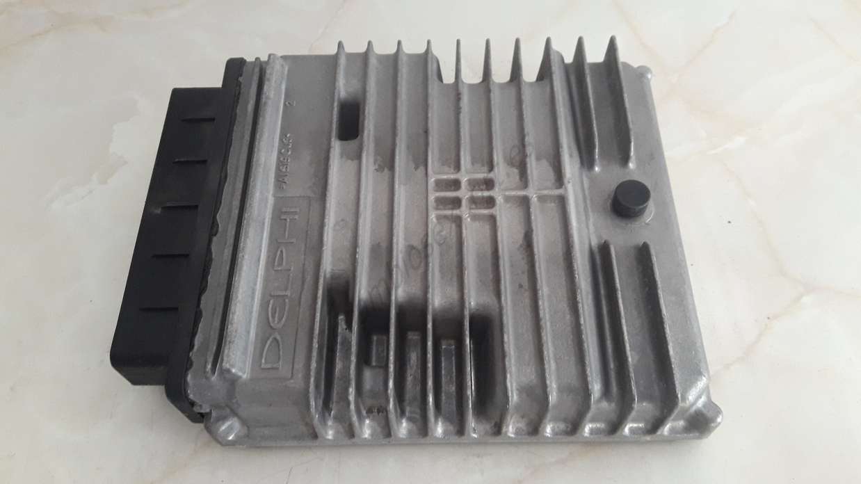 Motorsteuergerät Ford Mondeo 5S7112A650FA 5S71-12A650-FA R0411C037A FAHT - foto 1