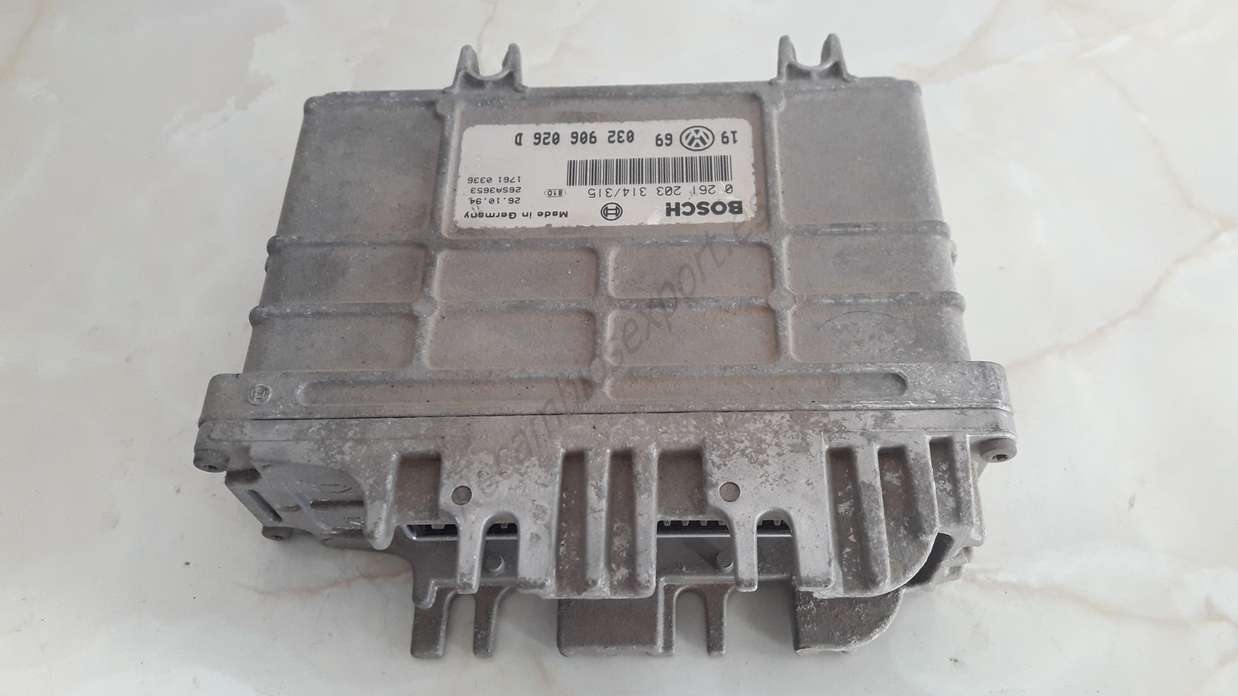 Motorsteuergerät VW Golf 032906026D 032 906 026 D 0261203314 0261203315 - foto 1