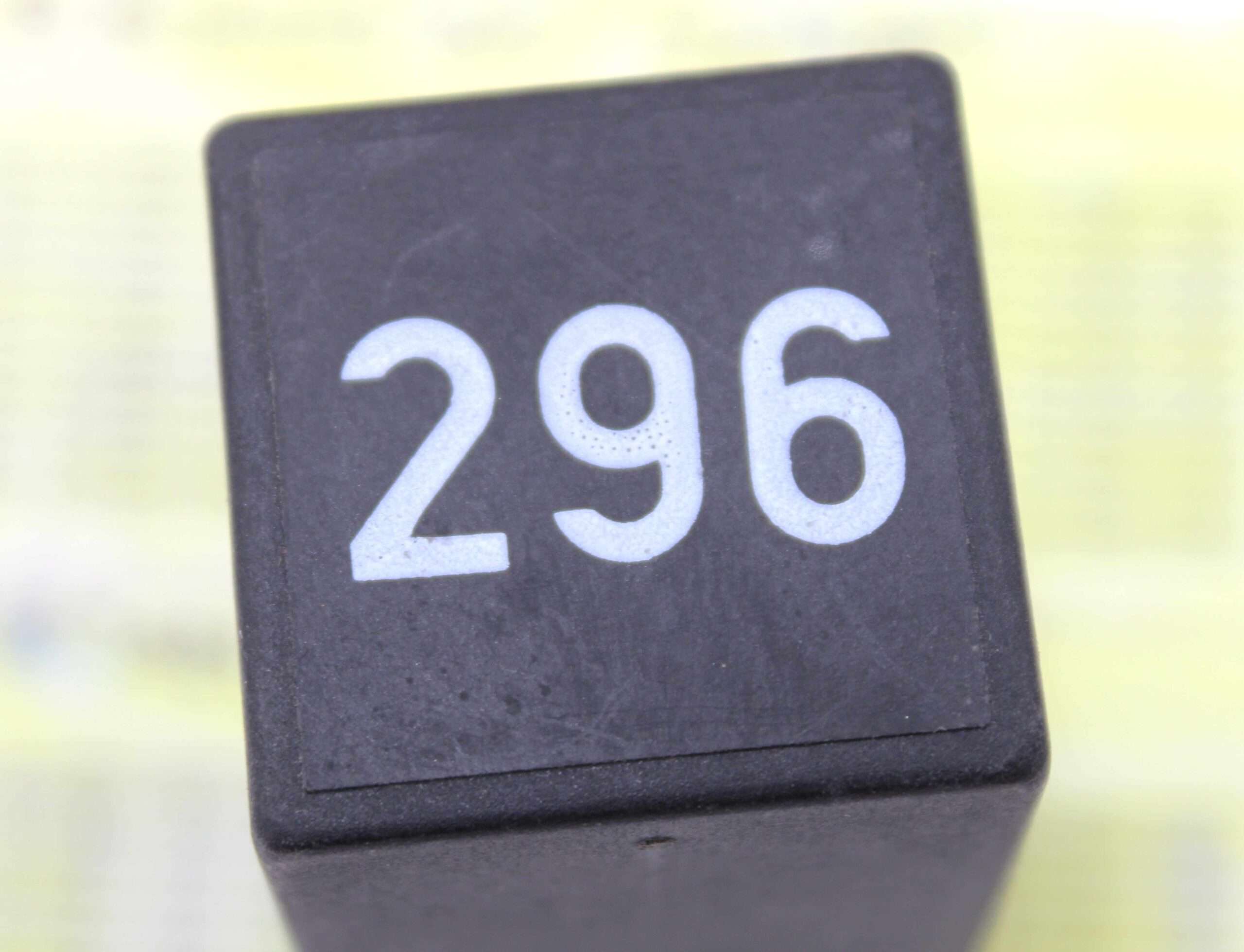 Relé 296 Volkswagen Audi Seat Skoda - foto 2