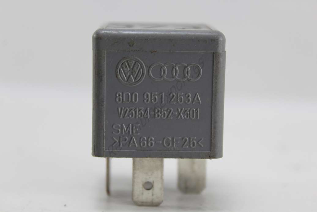 Rele 373 VW Audi 8D0951253A 8D0 951 253A V23134B52X301 23134-B52-X301 - foto 2
