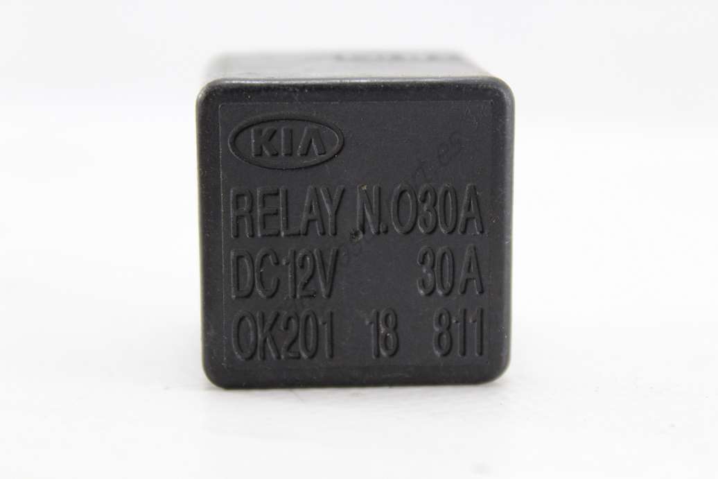 Rele N. 030A Kia Sephia 0K20118811 0K201 18 811 DC12V30A DC12V 30A - foto 2